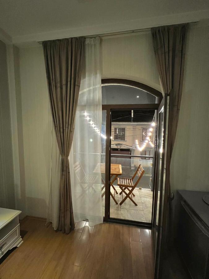 Granada Hotel And Restaurant Tbilissi Extérieur photo